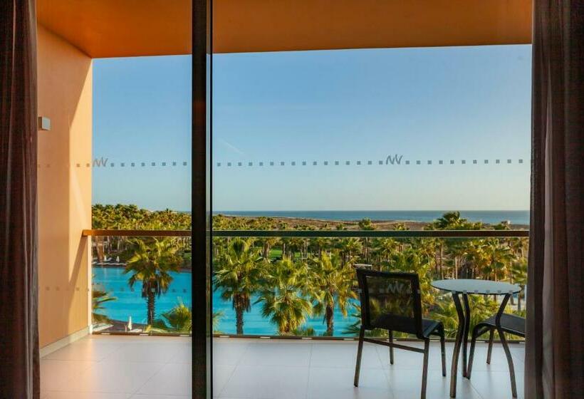 غرفة سوبيريور عائلية مطلة على البحر, Vidamar Resort Hotel Algarve