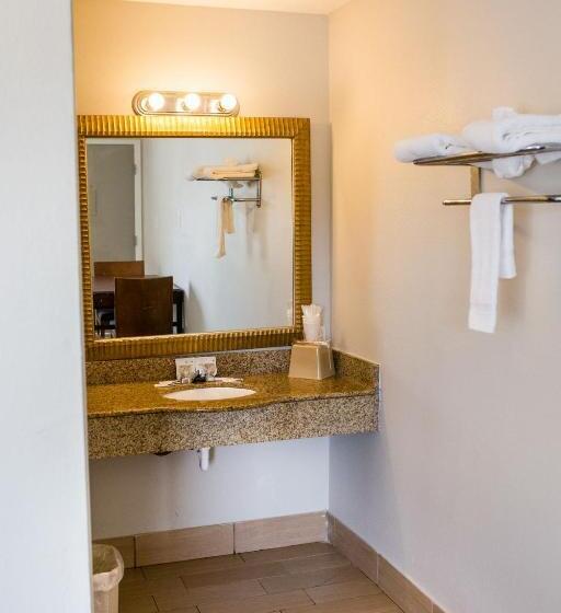 Standard-huone Keittiö, Merit Inn And Suites