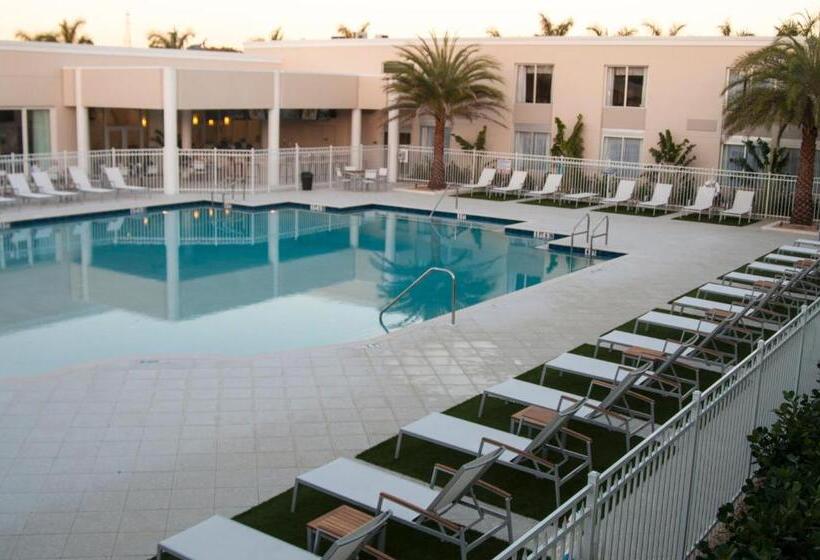 Люкс Кровать Кинг, Ramada By Wyndham Venice Hotel Venezia
