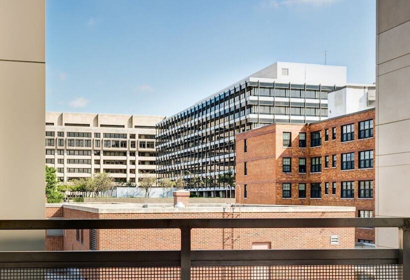 스탠다드 룸 더블 침대, Courtyard By Marriott Washington, D.c./foggy Bottom