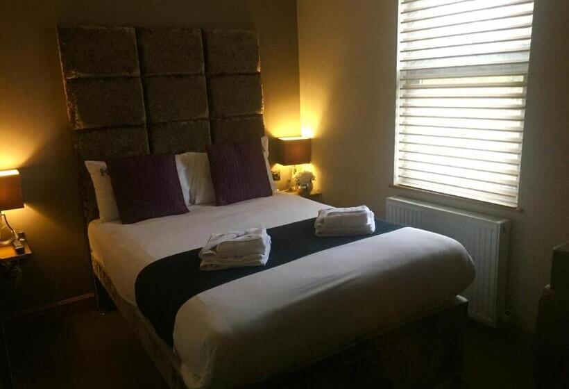 Классический Номер, Homestay Hotel Heathrow