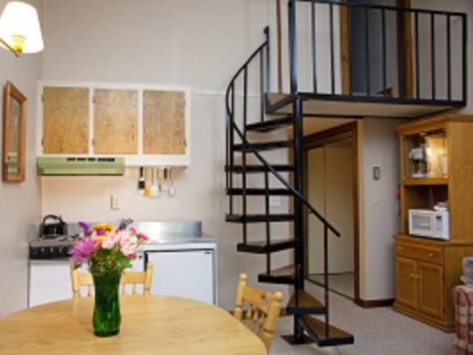 Апартаменты 1 Спальня, Evergreen Valley Inn