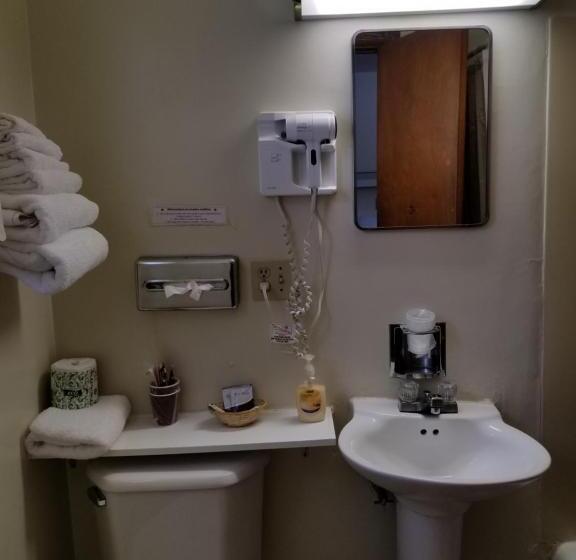Номер Стандарт 2 Двуспальные Кровати, Home Motel Abbotsford