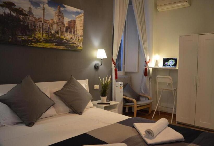 Standard Room, Martini Rooms