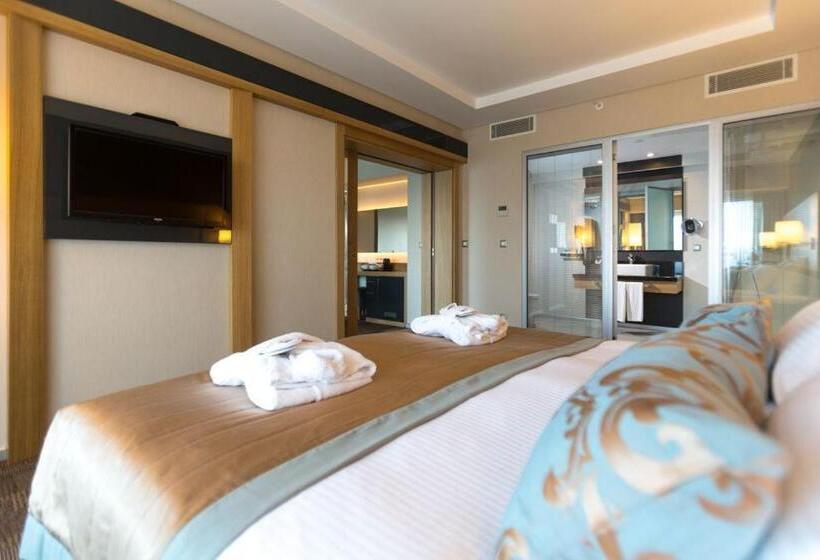 Люкс, Boyalik Beach Hotel & Spa Cesme