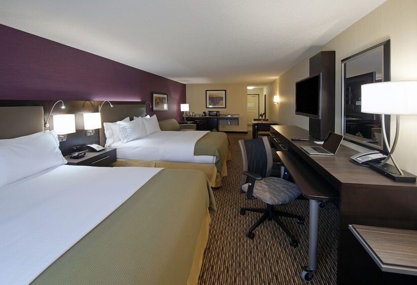 适合残疾人士使用的套间, Holiday Inn Express Hotel & Suites Clearfield, An Ihg