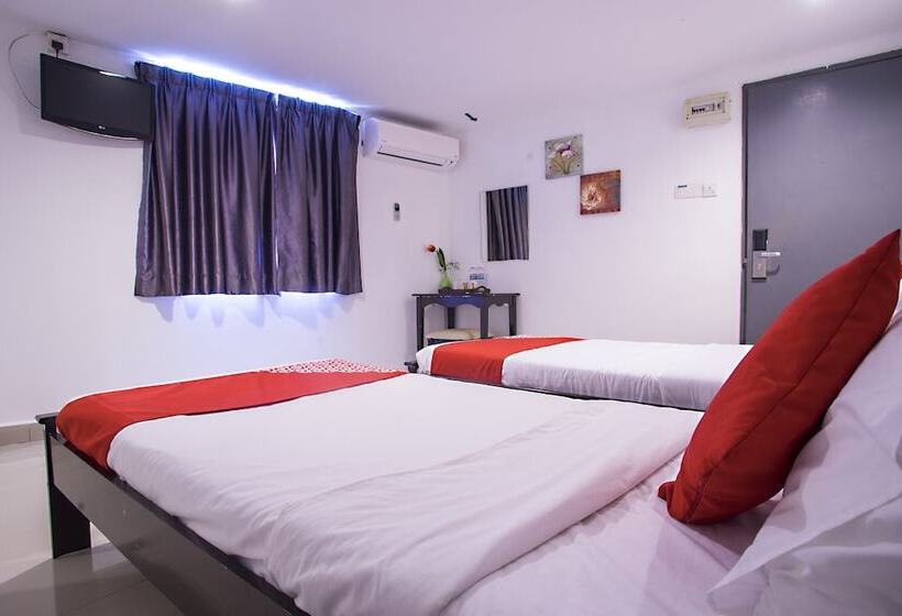 Номер Стандарт Индивидуальный, Swing & Pillows   Kajang Selangor