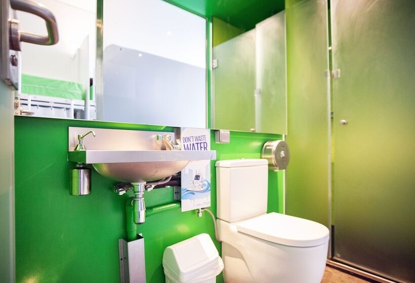 Кровать в Общей Комнате, Urbany Hostel Bcn Go!