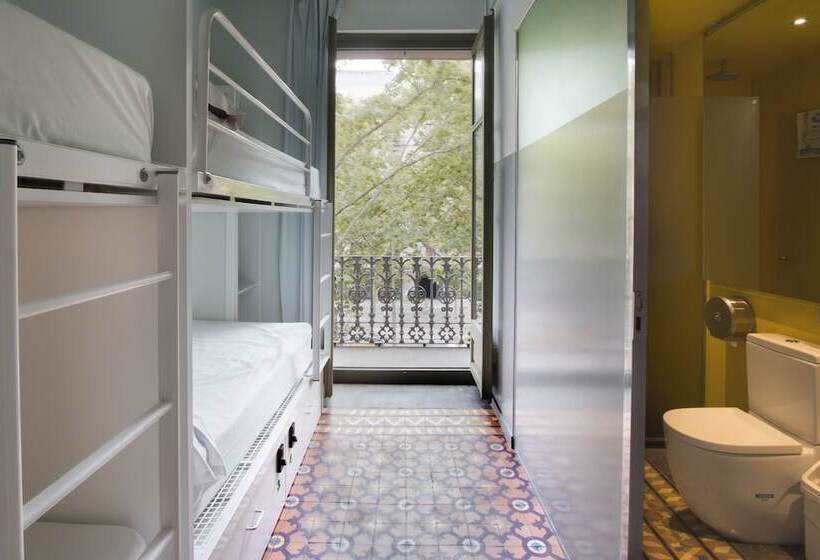 Четырехместный Номер Стандарт, Urbany Hostel Bcn Go!