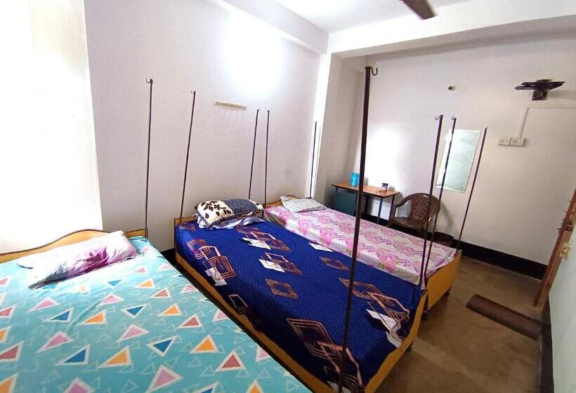 Standard Triple Room, Ajanta Lodge