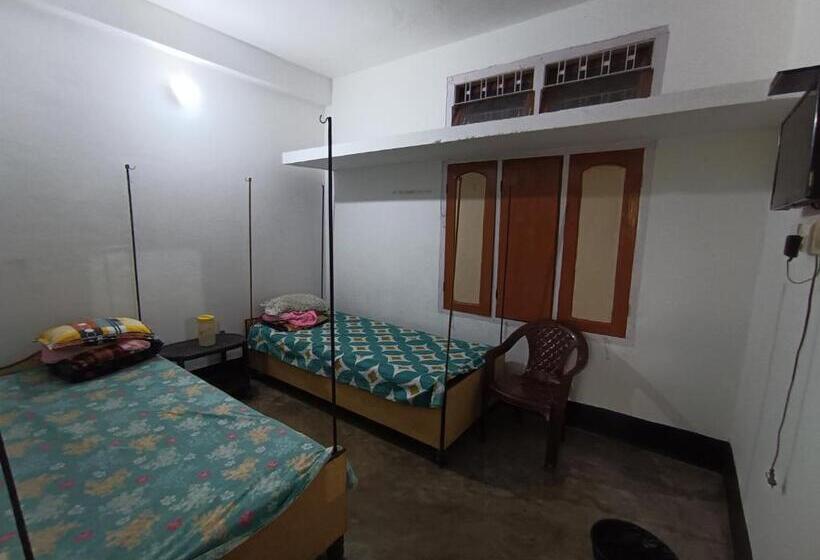 Standard Room Shared Bathroom, Ajanta Lodge