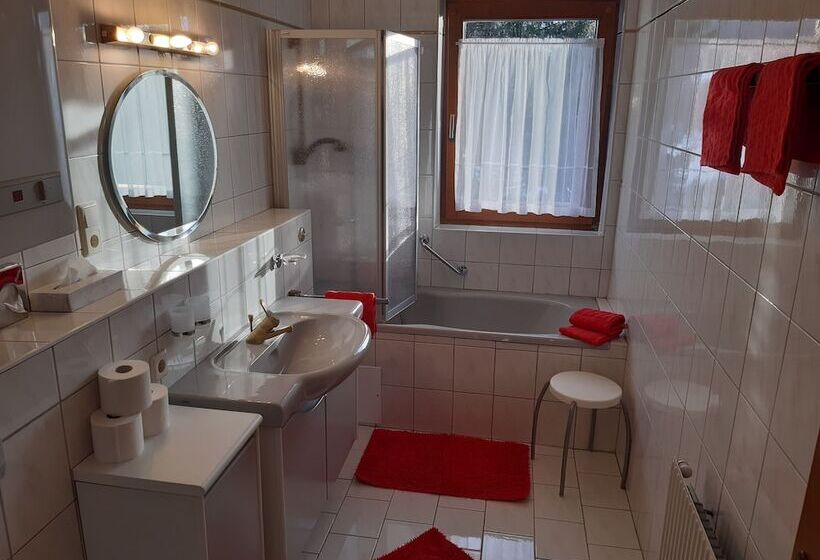 １ベッドルームのデラックスアパートメント, Landhaus Klausnerhof Hotel Garni