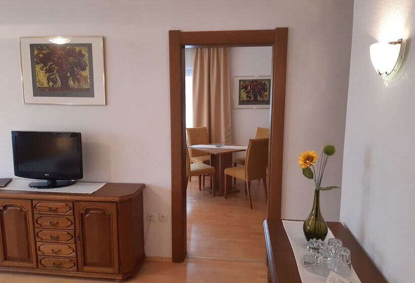 マウンテンビューファミリールーム, Landhaus Klausnerhof Hotel Garni