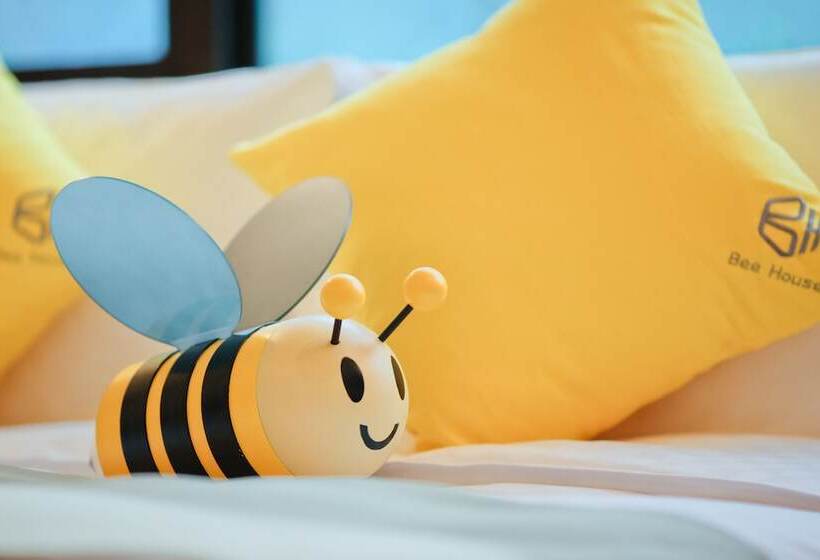 اتاق استاندارد, Bee House By Cosmos Creation  Taipei Main Station
