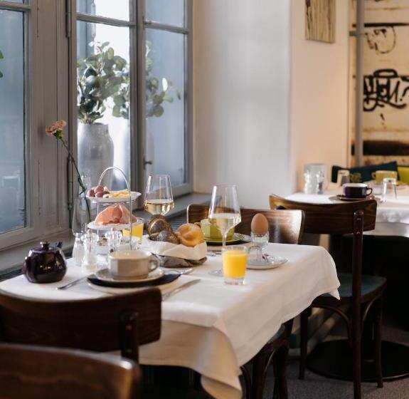 기본룸, Saint Shermin Bed Breakfast & Champagne