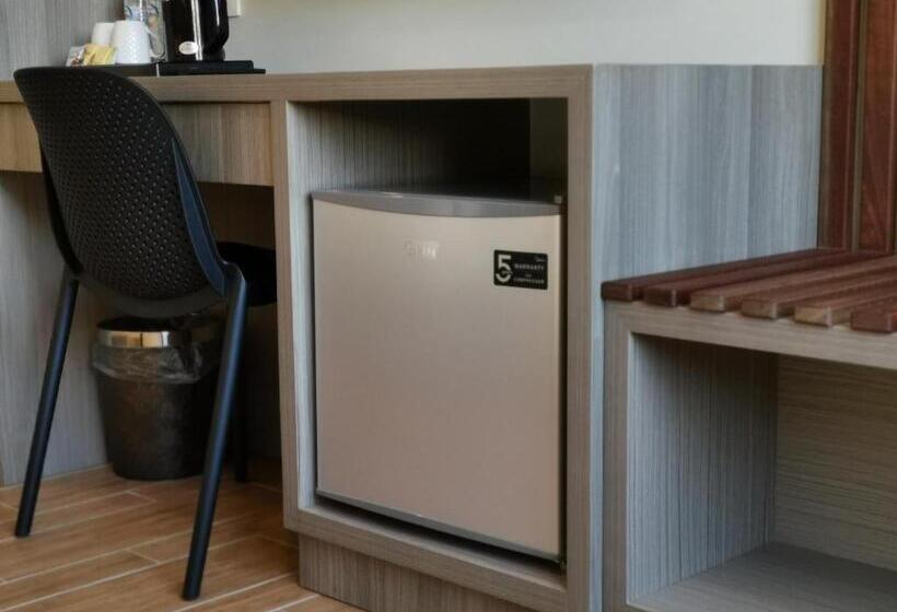 Номер Deluxe, Veno