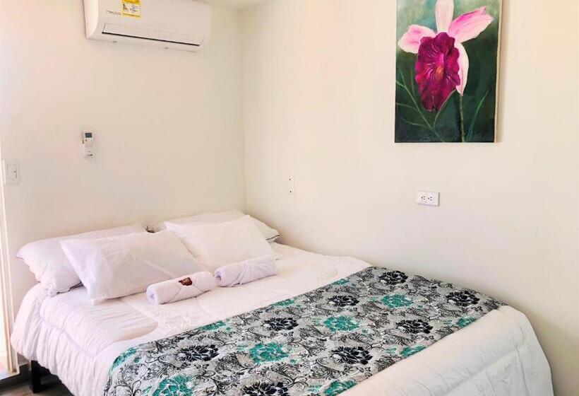 발코니가 있는 스위트, Hostal Bon Hábitat
