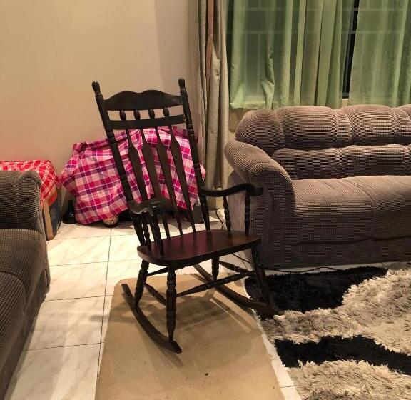 اتاق استاندارد یک نفره, Room In Guest Room   Logerthine Cambridge Suriname