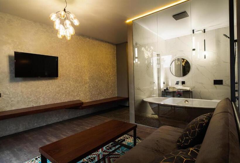 스위트, Sofa Boutique Hotel & Spa