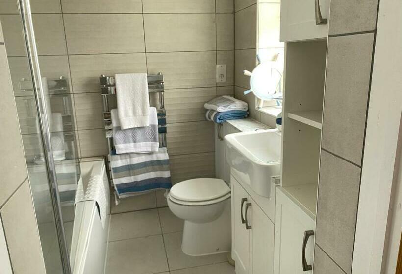 Номер Стандарт, Pagham Getaways