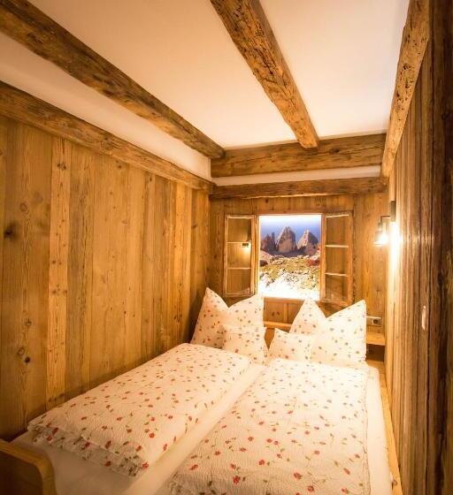 Апартаменты 1 Спальня, Mutznhof