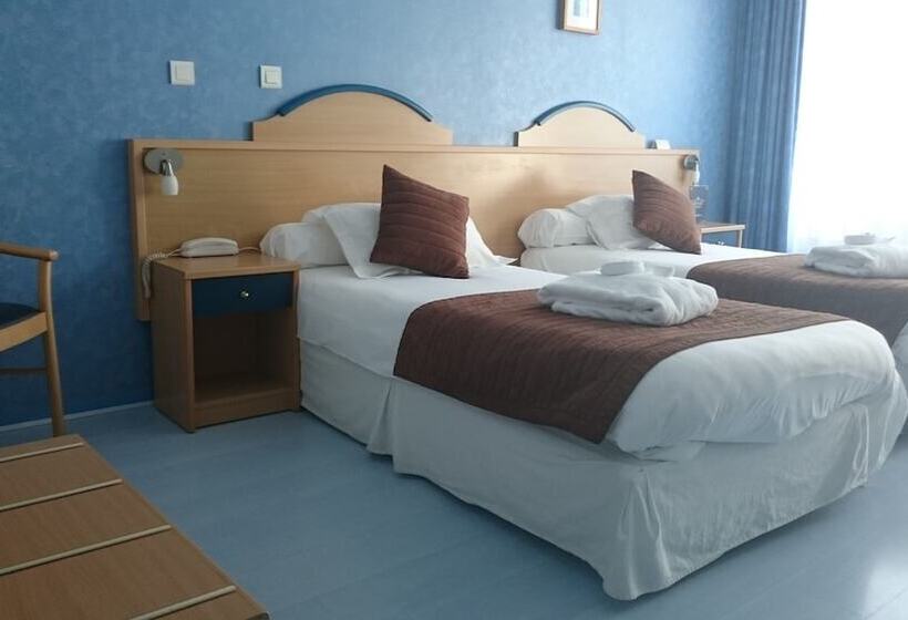 Номер Стандарт, Brit Hotel Du Ban