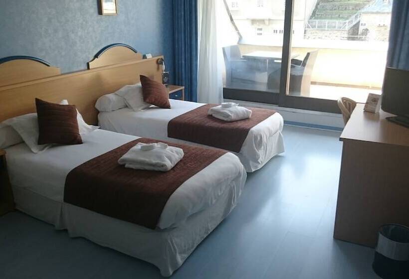 Номер Стандарт с Террасой, Brit Hotel Du Ban