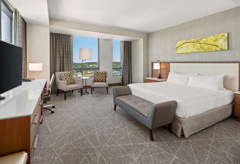 身障者適用キングサイズベッドルーム, Hilton Istanbul Bomonti Hotel & Conference Center