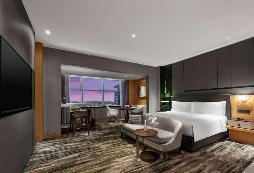 キングサイズベッドのエクゼクティブルーム, Hilton Istanbul Bomonti Hotel & Conference Center