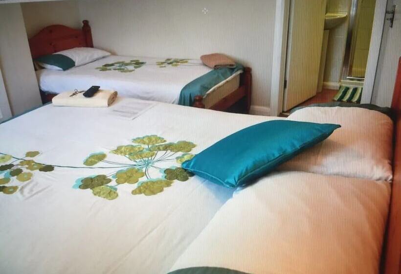 Номер Стандарт, Apple House Guesthouse Heathrow Airport