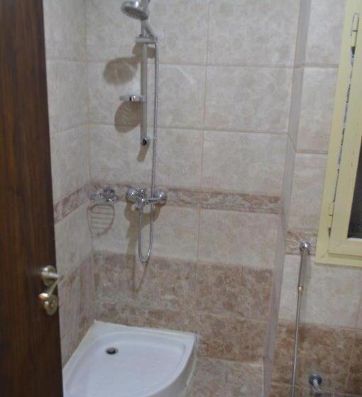 スタンダード４人部屋, Al Riffa Rii Bakhsh