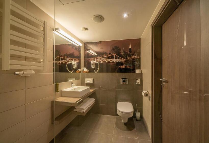 Номер Deluxe, Q Hotel Plus Wrocław