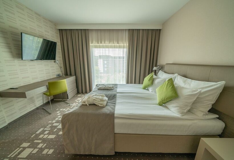Номер Стандарт Индивидуальный, Q Hotel Plus Wrocław