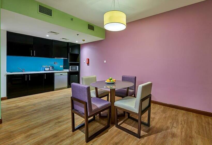 1 Bedroom Apartment City View, Ramada Hotel, Suites And Apartments By Wyndham Dubai Jbr
