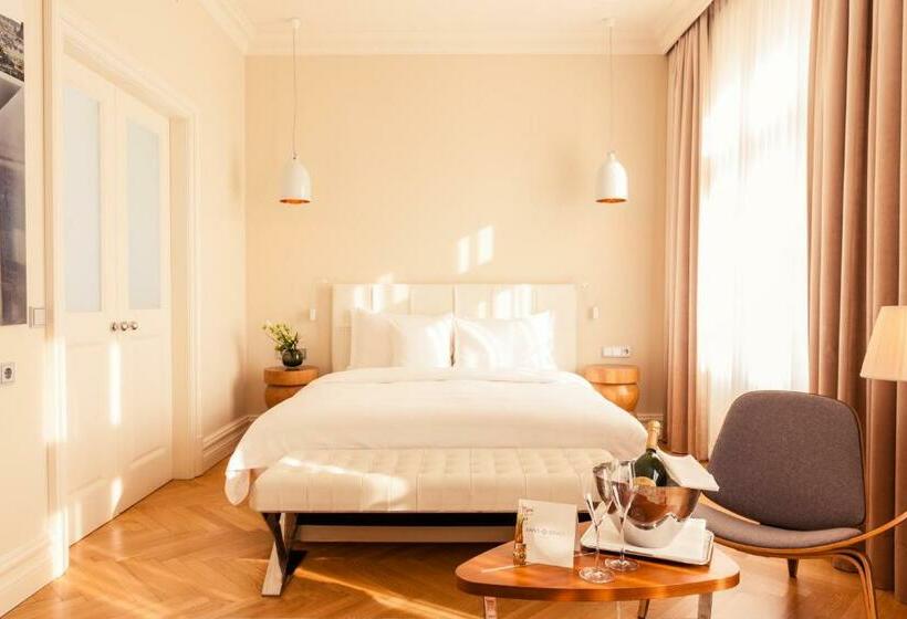 디럭스 룸, Sans Souci Wien
