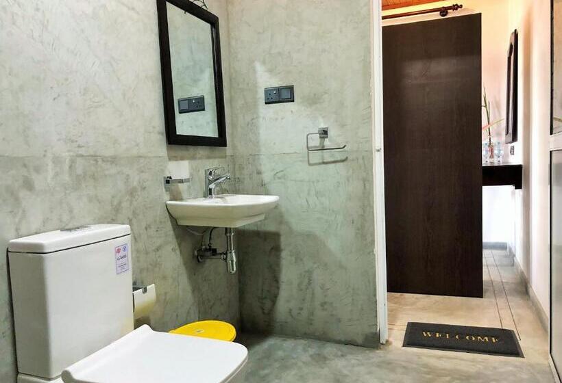 Номер Deluxe Вид на Море с Балконом, Sunflower Beach Resort