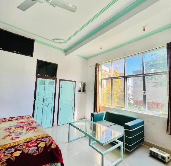Трехместный Номер Deluxe, Bhoora House