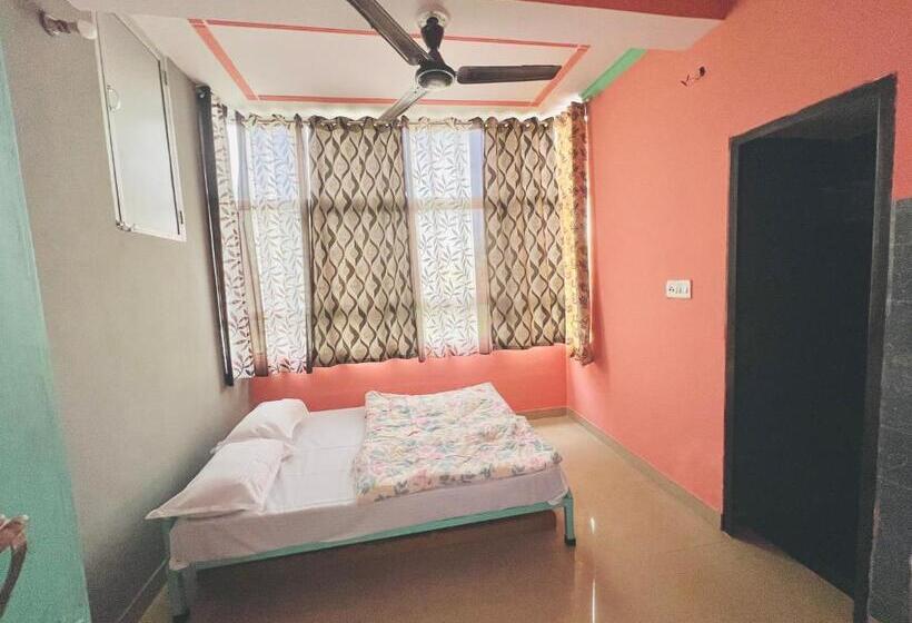 Апартаменты 1 Спальня Вид на Сад, Bhoora House