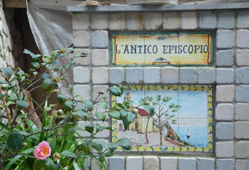 اتاق خانوادگی, L Antico Episcopio