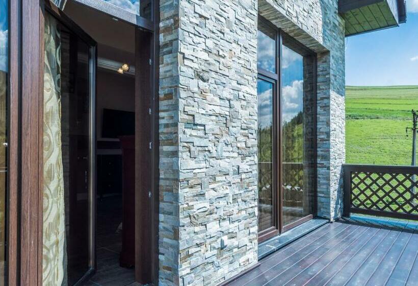 침실 2개 주택, Spring Chalet