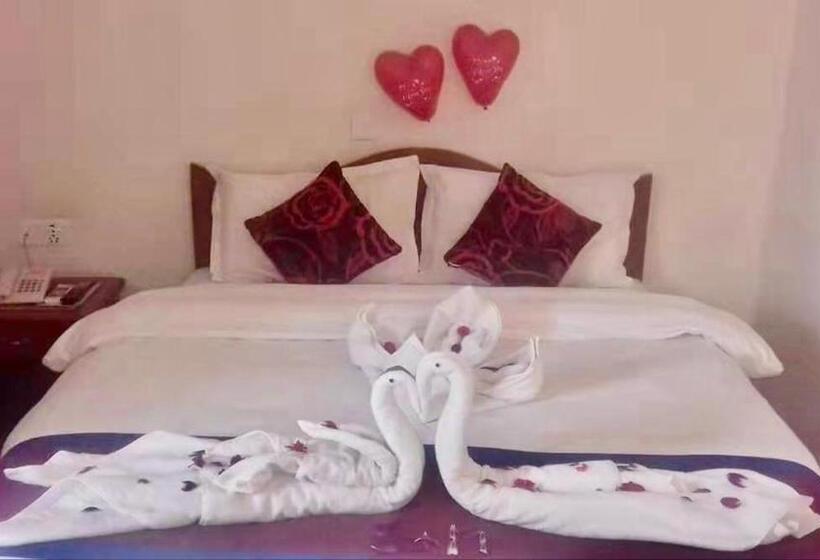 Deluxe Room, Asia