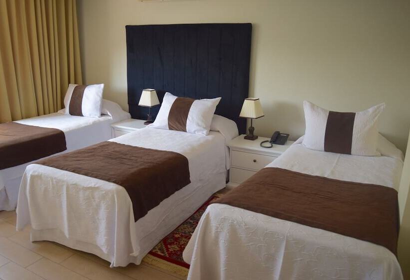标准三人间, Vo Hotel Barrio Italia