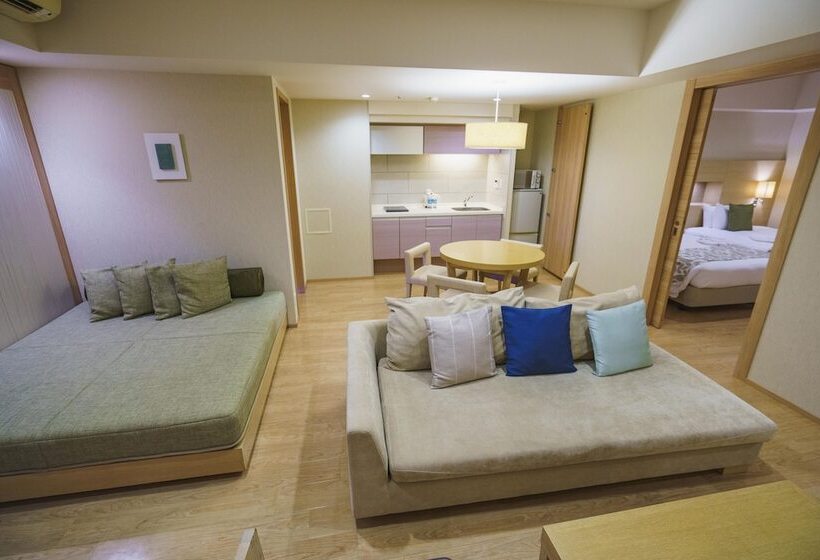 이그제큐티브 스위트, Moon Ocean Ginowan Hotel & Residence