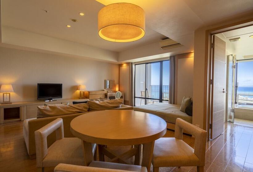 이그제큐티브 스위트, Moon Ocean Ginowan Hotel & Residence