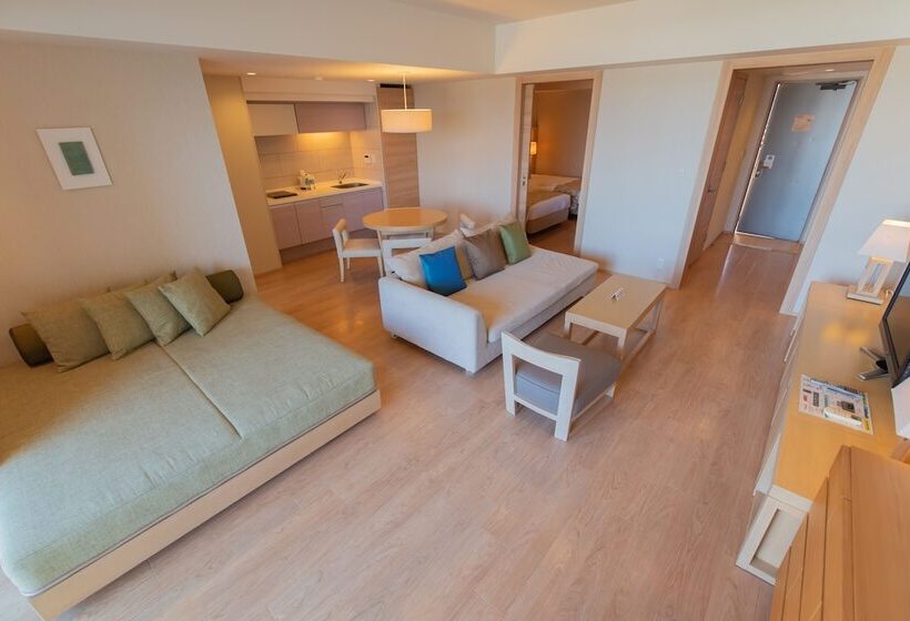 이그제큐티브 스위트, Moon Ocean Ginowan Hotel & Residence