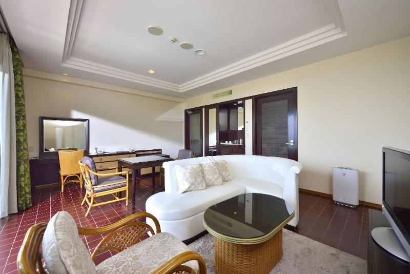 Номер Премиум, Okinawa Kariyushi Resort Exes Ishigaki