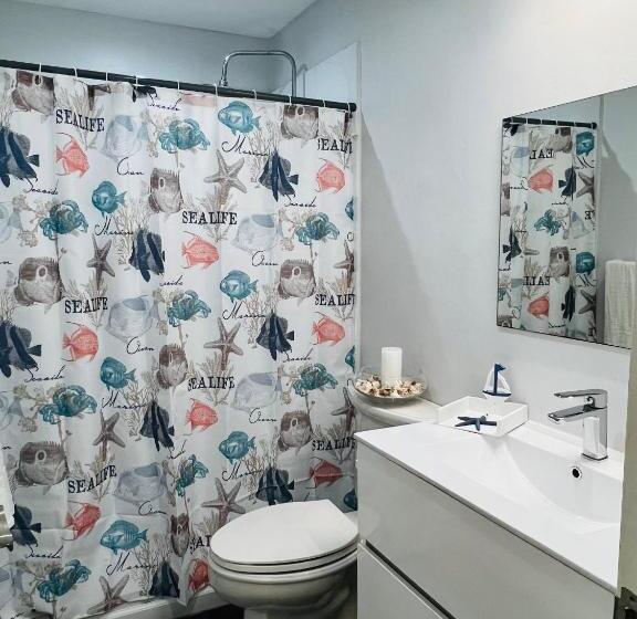 اتاق استاندارد با چشم‌انداز باغ, Menpour Apartments Complex
