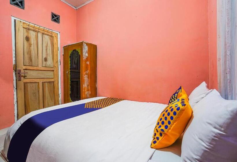 Номер Economy, Spot On 90916 Eco Tourism Geopark Rajamandala Homestay