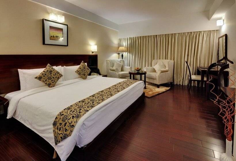 俱乐部房间, The Fern Residency  Rajkot