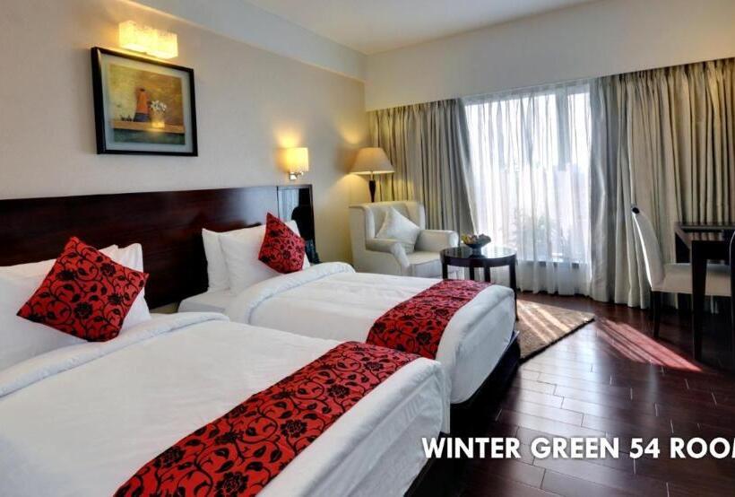 俱乐部房间, The Fern Residency  Rajkot
